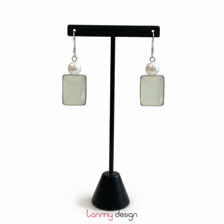 Silver earrings with tourmaline and pearl